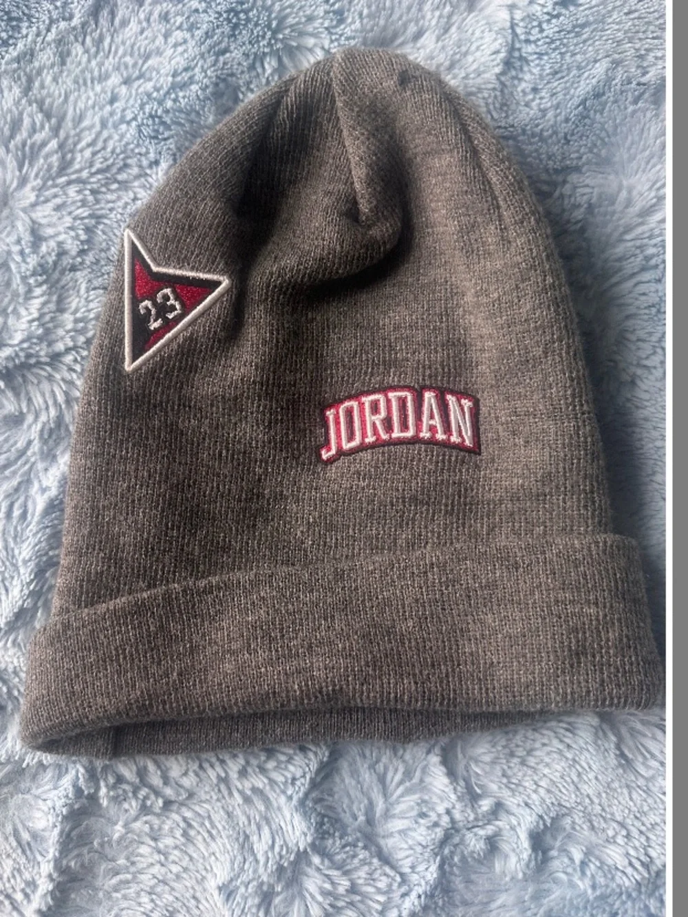Jordan See Me Shine Beanie